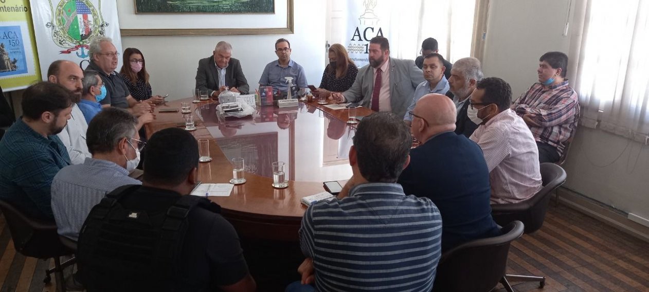 Alemão participa de reunião na ACA sobre turismo e segurança no centro de Manaus